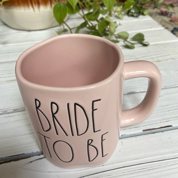 Rae Dunn Pink Bride to Be Oversized Mug - Picture 8 of 10